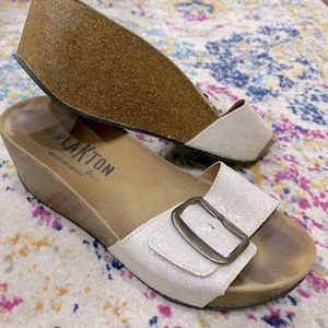 Plakton white glitter wedges
